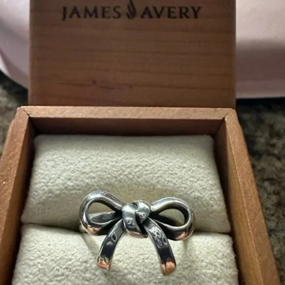 James avery best sale retired bow ring